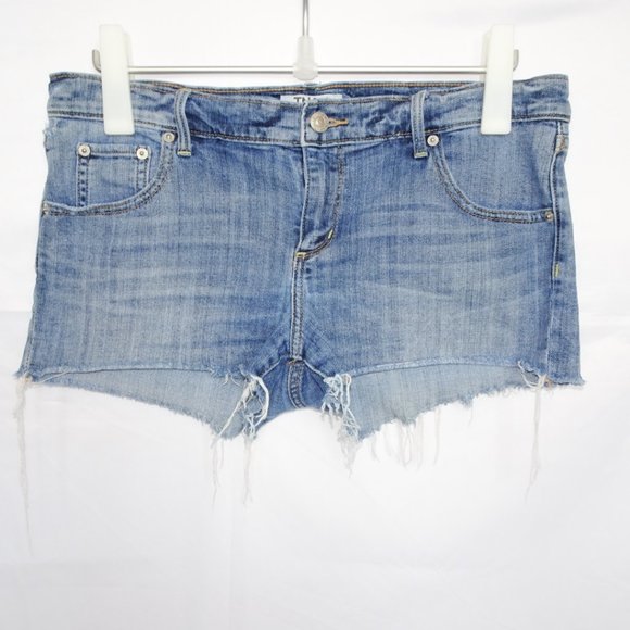Aritzia TNA Blue Denim Mid Rise Raw Hem Shorts - Picture 1 of 4